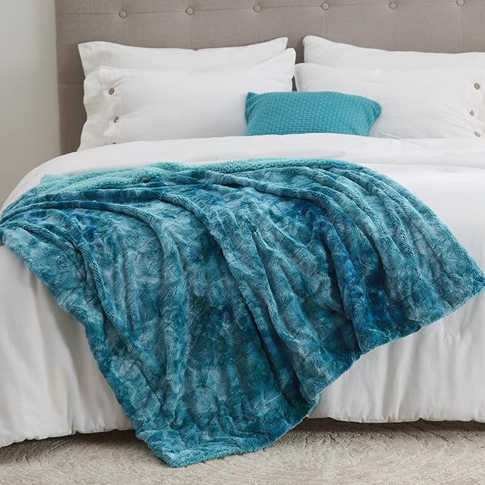 Bedsure GentleSoft Sherpa Fluffy Blanket Twin Size - Fleece Warm and Cozy Throw for Women Gift, Plush & Fuzzy Faux Fur Christmas Blanket for Couch, Sofa, Bed Decor, Tie Dye Design, Teal, 60x80 Inches