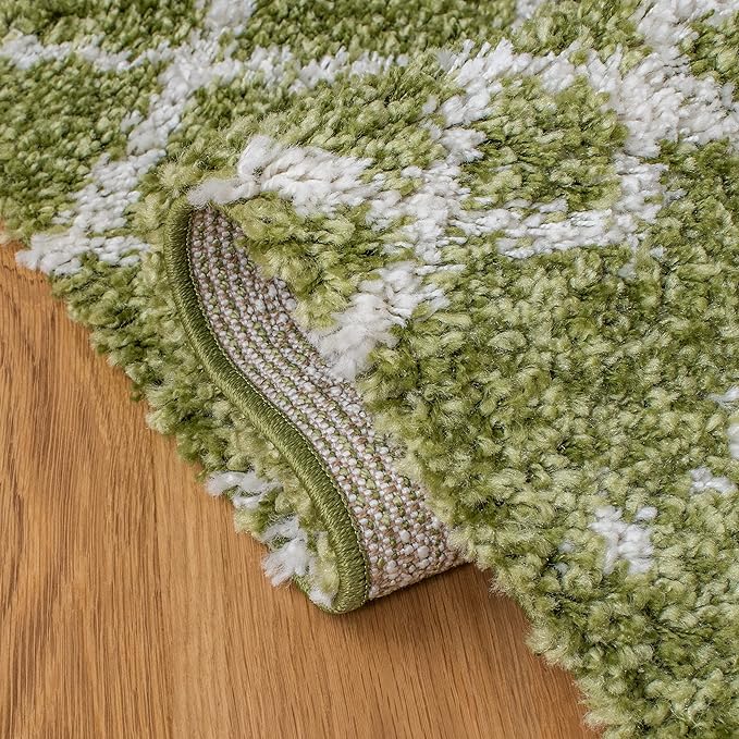 SAFAVIEH Area Rug 8x10 - Arizona Shag Collection - Large - Green & Ivory, Moroccan Design, Non-Shedding & Easy Cleaning, Ultra Plush Thick Pile, Ideal for Living Room, Bedroom, Dining Space (ASG741X)