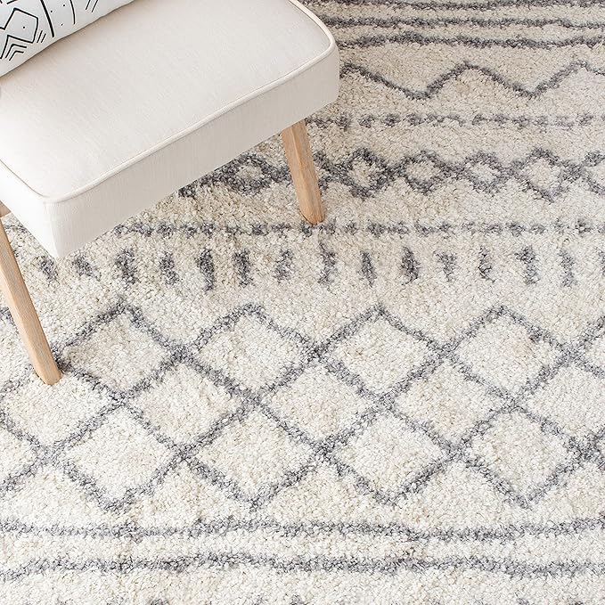 SAFAVIEH Arizona Shag Collection Area Rug - 9' x 12', Ivory & Grey, Moroccan Design, Non-Shedding & Easy Care, 1.6-inch Thick Ideal for High Traffic Areas in Living Room, Bedroom (ASG741F)
