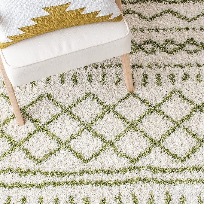 SAFAVIEH Area Rug 8x10 - Arizona Shag Collection - Large - Ivory & Green, Moroccan Design, Non-Shedding & Easy Cleaning, Ultra Plush Thick Pile, Ideal for Living Room, Bedroom, Dining Space (ASG741Y)
